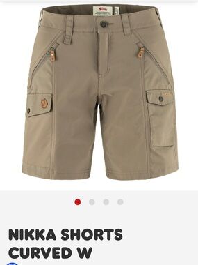 Fjallraven Women’s Nikka Curved Cargo Shorts